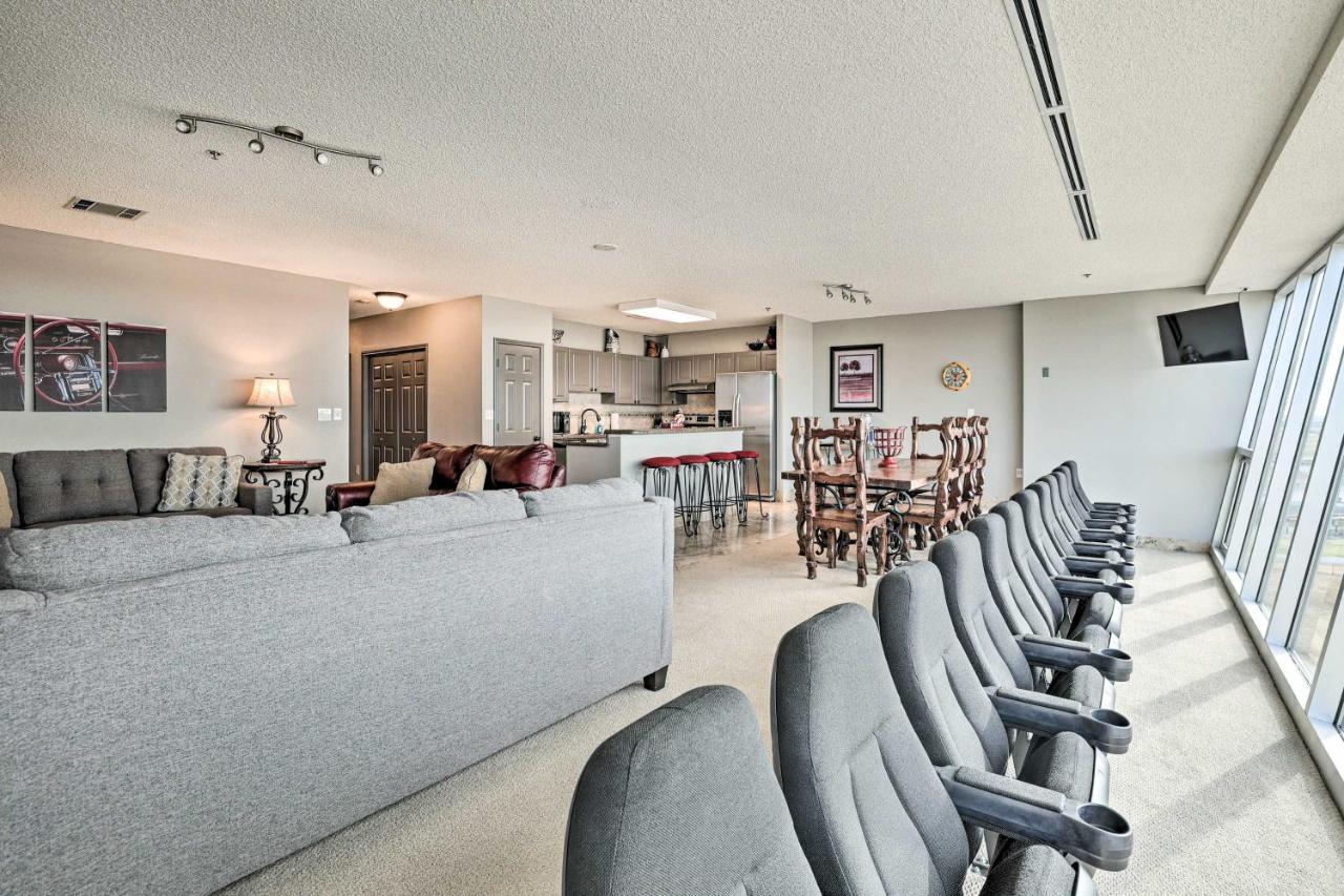Fort Worth Condo With Racetrack Views And Pool Access ภายนอก รูปภาพ