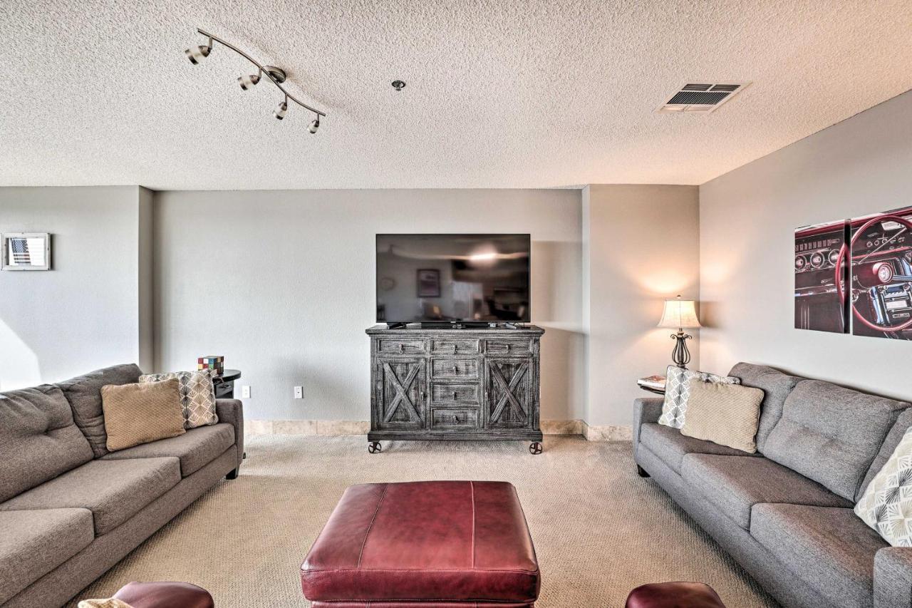 Fort Worth Condo With Racetrack Views And Pool Access ภายนอก รูปภาพ
