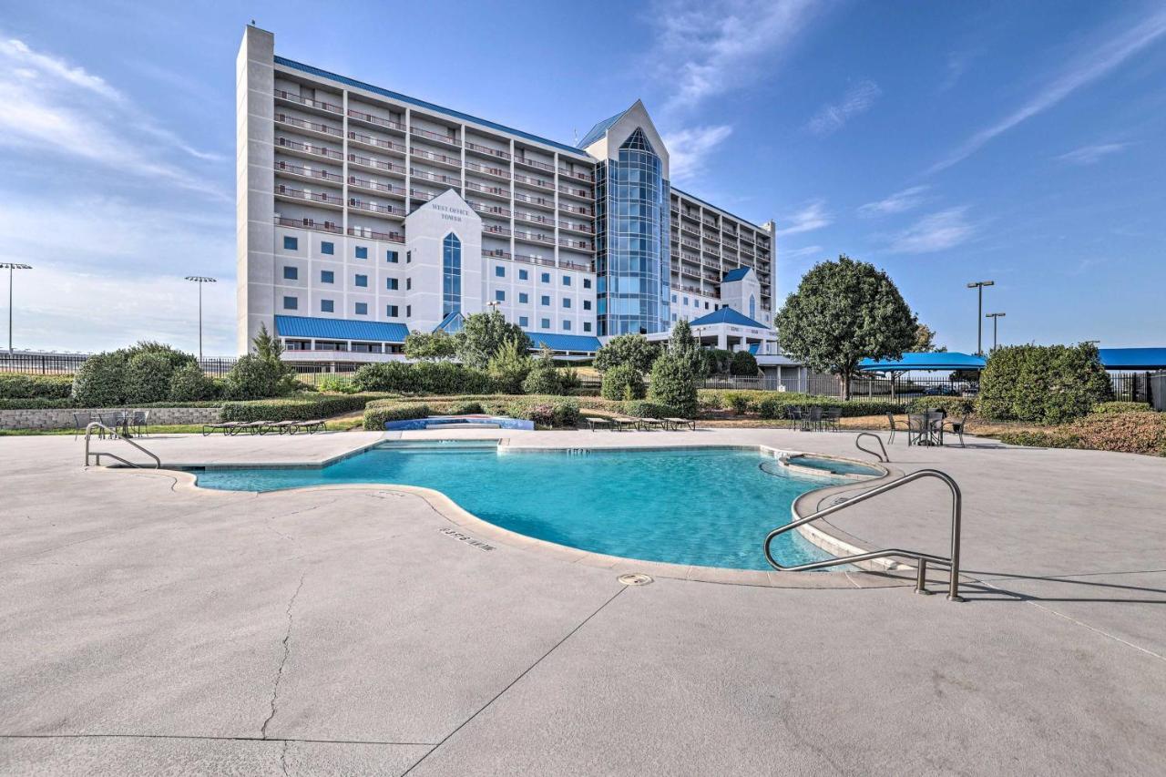 Fort Worth Condo With Racetrack Views And Pool Access ภายนอก รูปภาพ