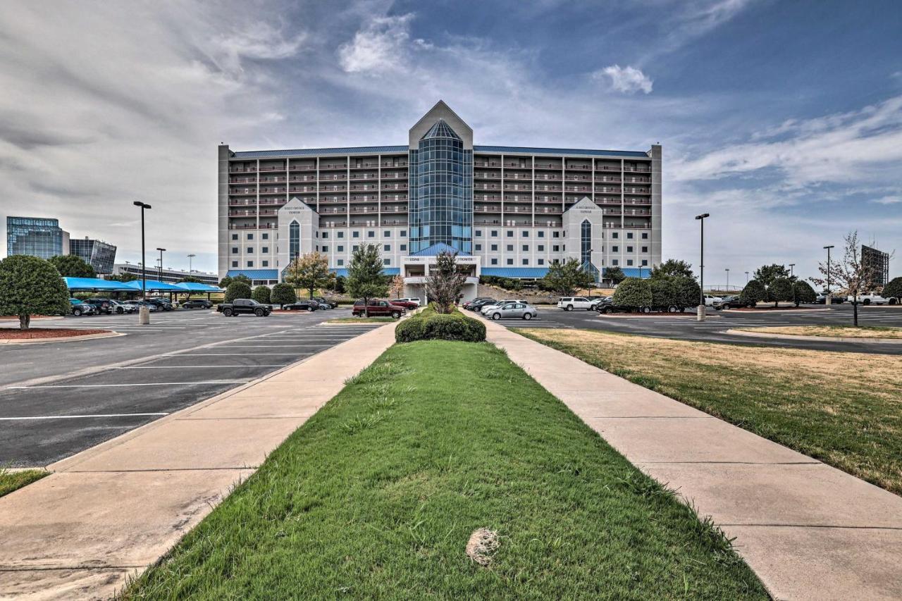 Fort Worth Condo With Racetrack Views And Pool Access ภายนอก รูปภาพ